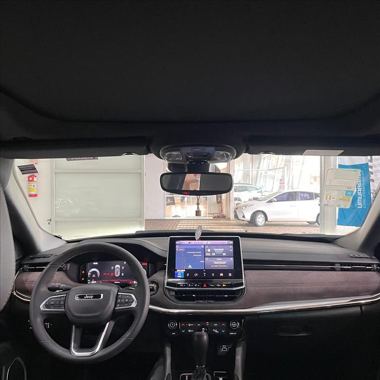 COMMANDER 1.3 T270 TURBO FLEX LONGITUDE AT610