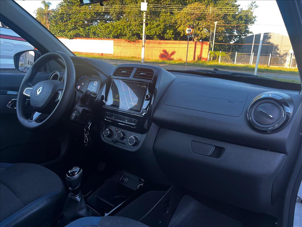 KWID 1.0 12V SCE FLEX INTENSE MANUAL10