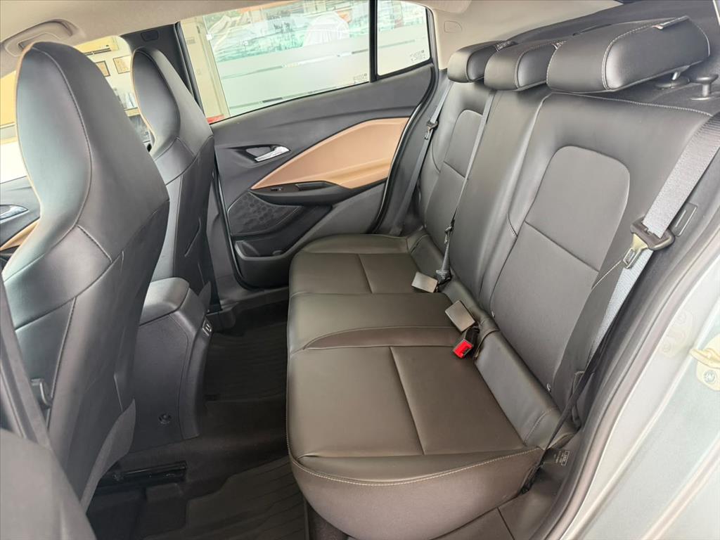 ONIX PLUS 1.0 TURBO FLEX PREMIER AUTOMÁTICO13