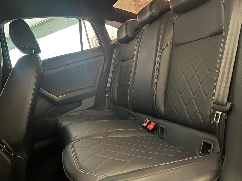 VIRTUS 1.4 250 TSI EXCLUSIVE AUTOMÁTICO15