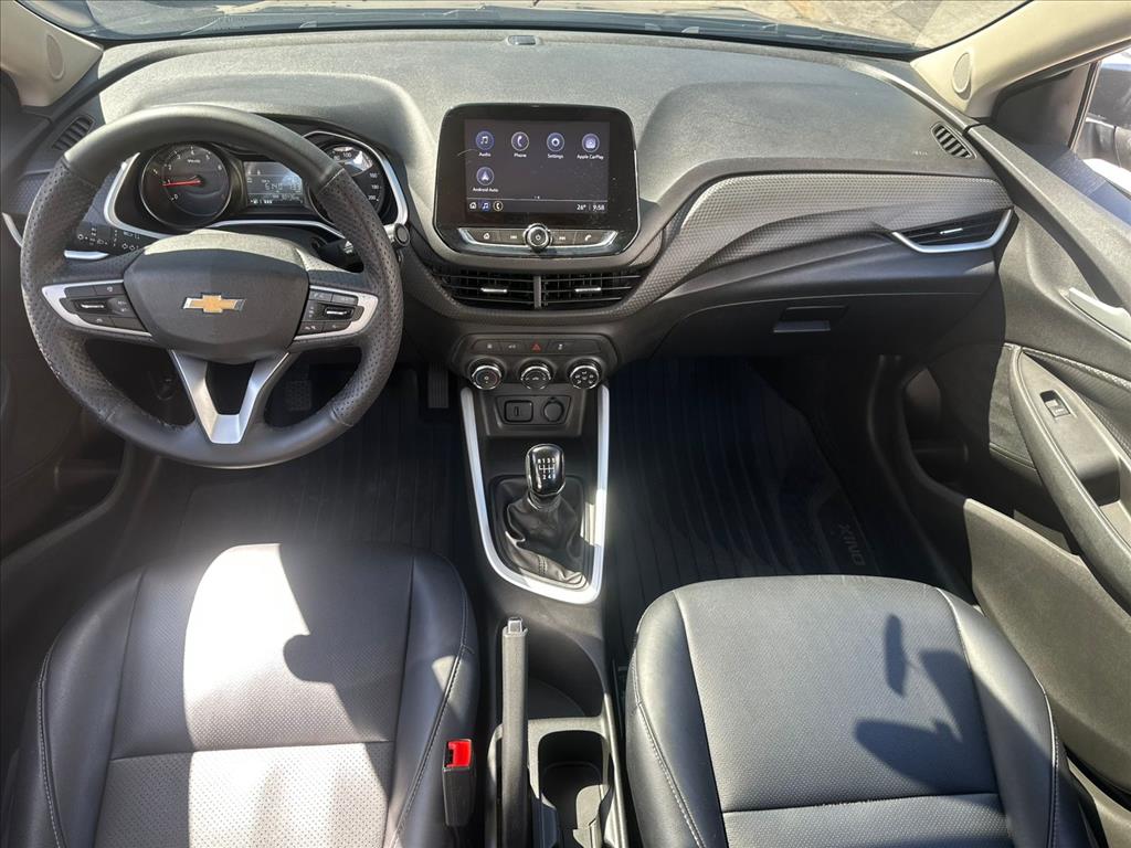 GM - Chevrolet-ONIX PLUS-1.0 FLEX LT MANUAL