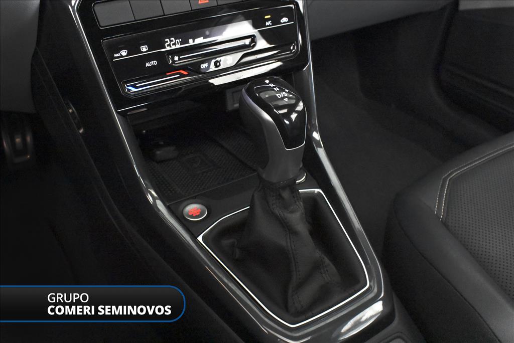 T-CROSS 1.4 250 TSI TOTAL FLEX HIGHLINE AUTOMÁTICO13