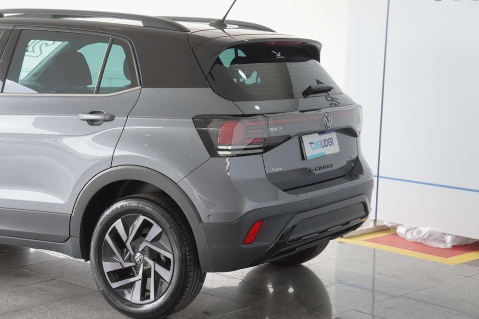 T-CROSS 1.4 250 TSI TOTAL FLEX HIGHLINE AUTOMÁTICO5