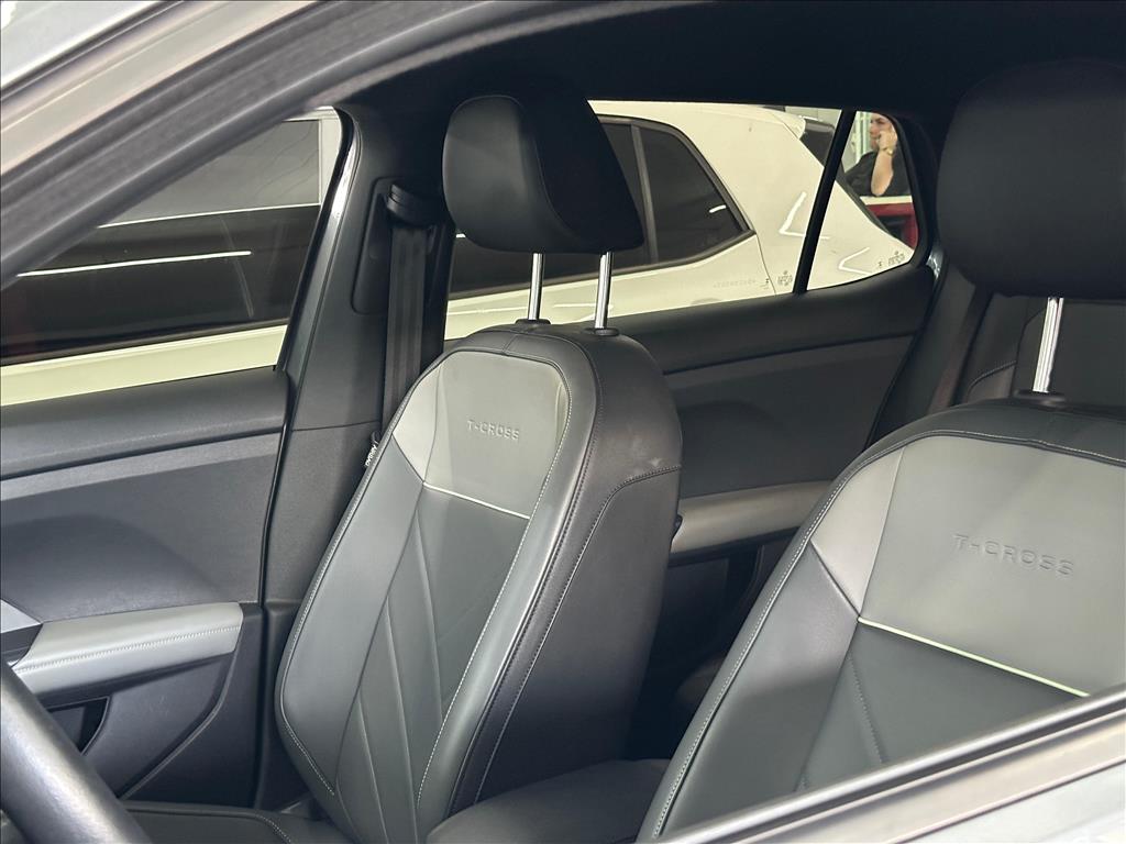 T-CROSS 1.0 200 TSI TOTAL FLEX COMFORTLINE AUTOMÁTICO6