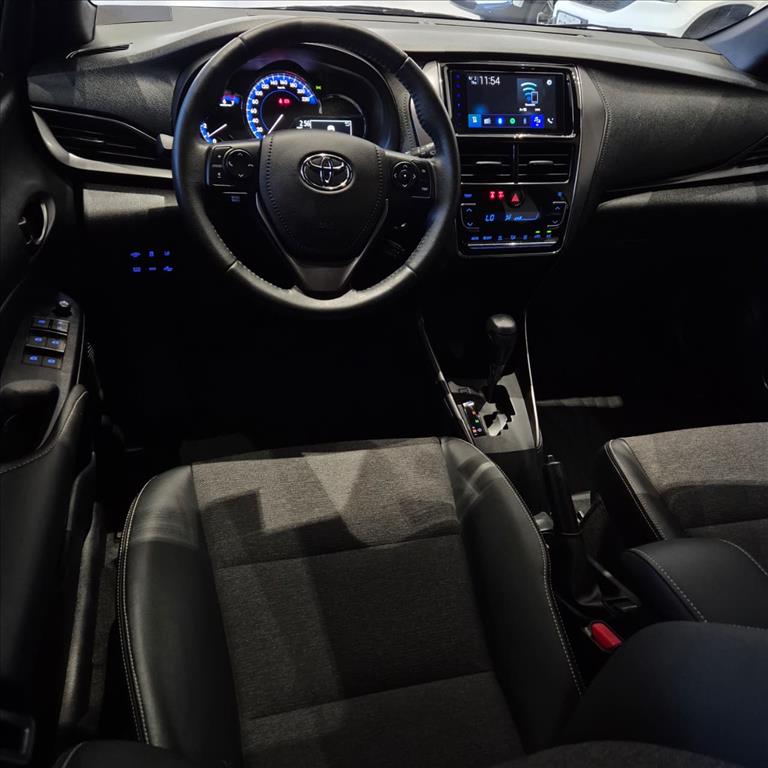 YARIS 1.5 16V FLEX XS MULTIDRIVE9