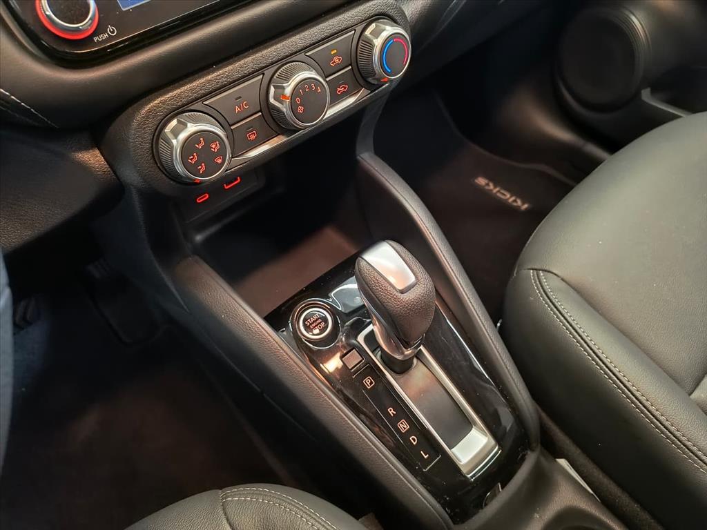 KICKS PLAY 1.6 16V FLEXSTART ADVANCE PLUS XTRONIC9