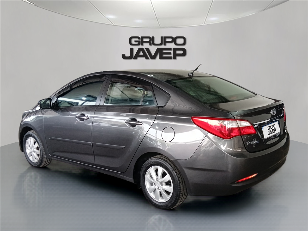 Hyundai HB20S 1.6 Comfort Plus 16V Flex 4P Automático - foto 7