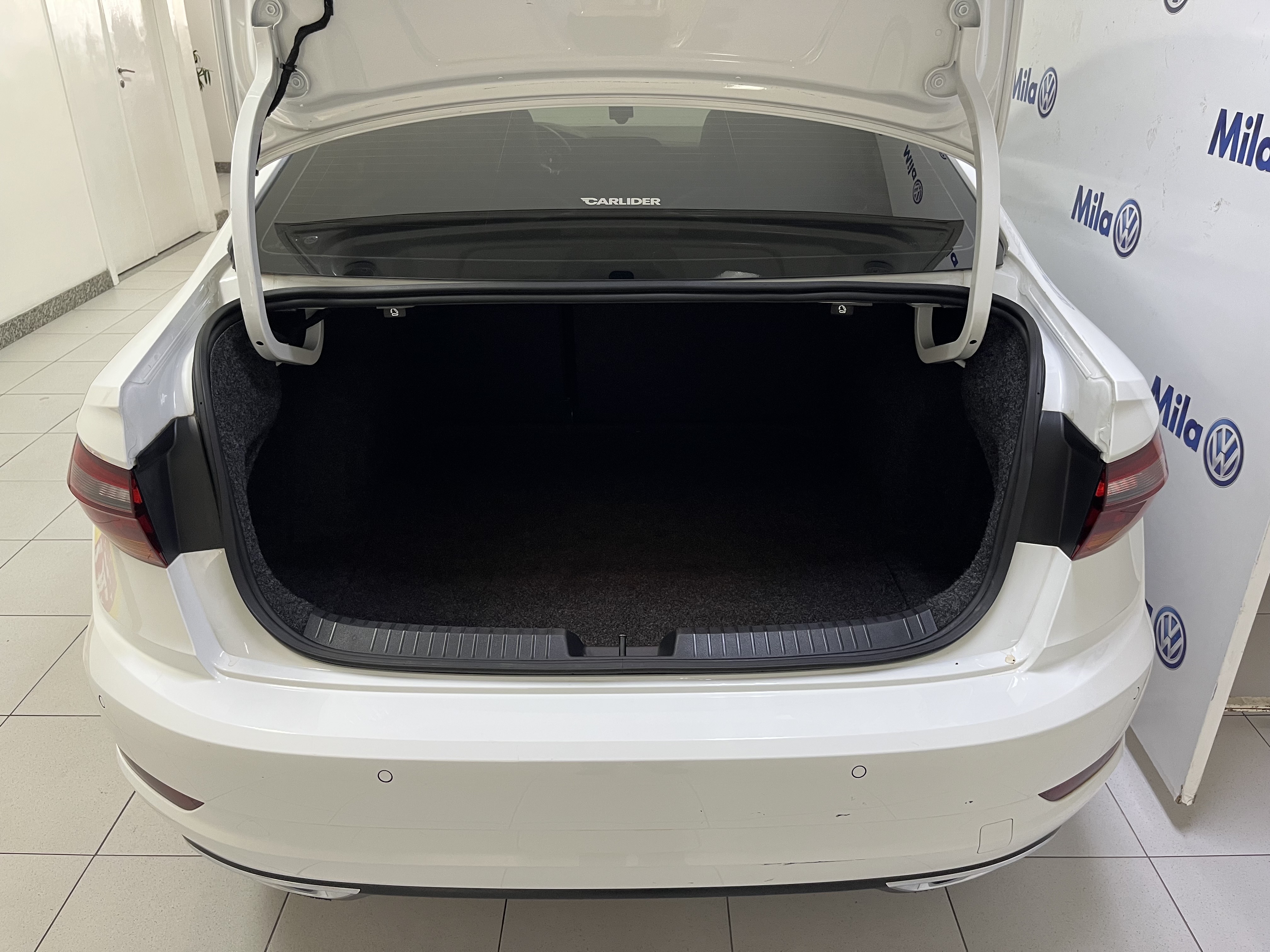 JETTA 1.4 250 TSI TOTAL FLEX R-LINE TIPTRONIC6