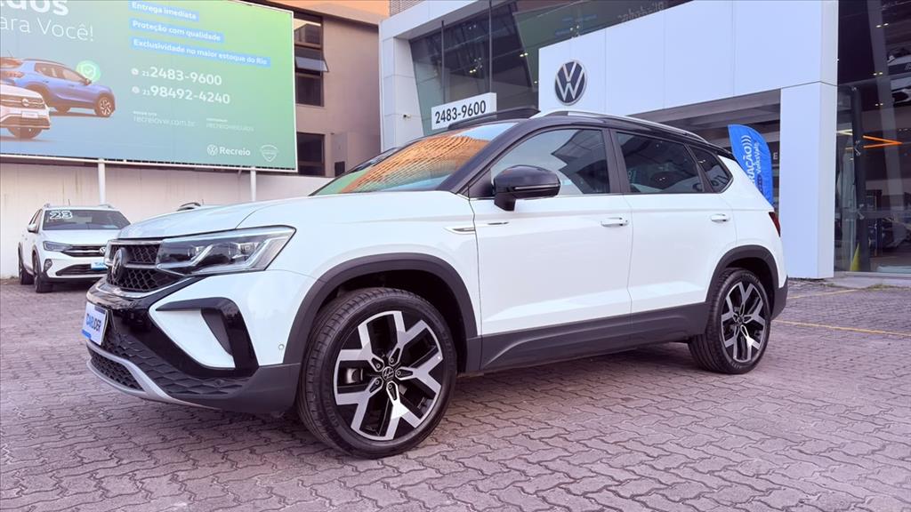 TAOS 1.4 250 TSI TOTAL FLEX HIGHLINE AUTOMÁTICO1