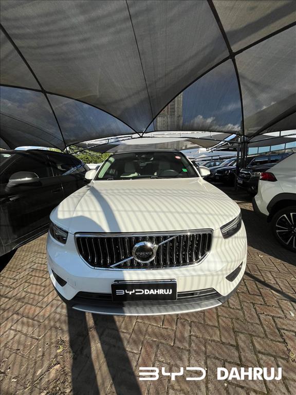 XC40 1.5 T5 RECHARGE MOMENTUM GEARTRONIC1