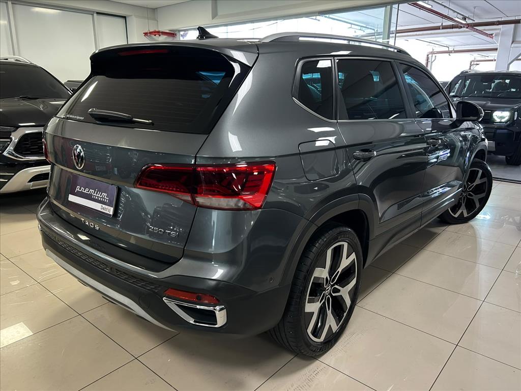 TAOS 1.4 250 TSI TOTAL FLEX HIGHLINE AUTOMÁTICO5