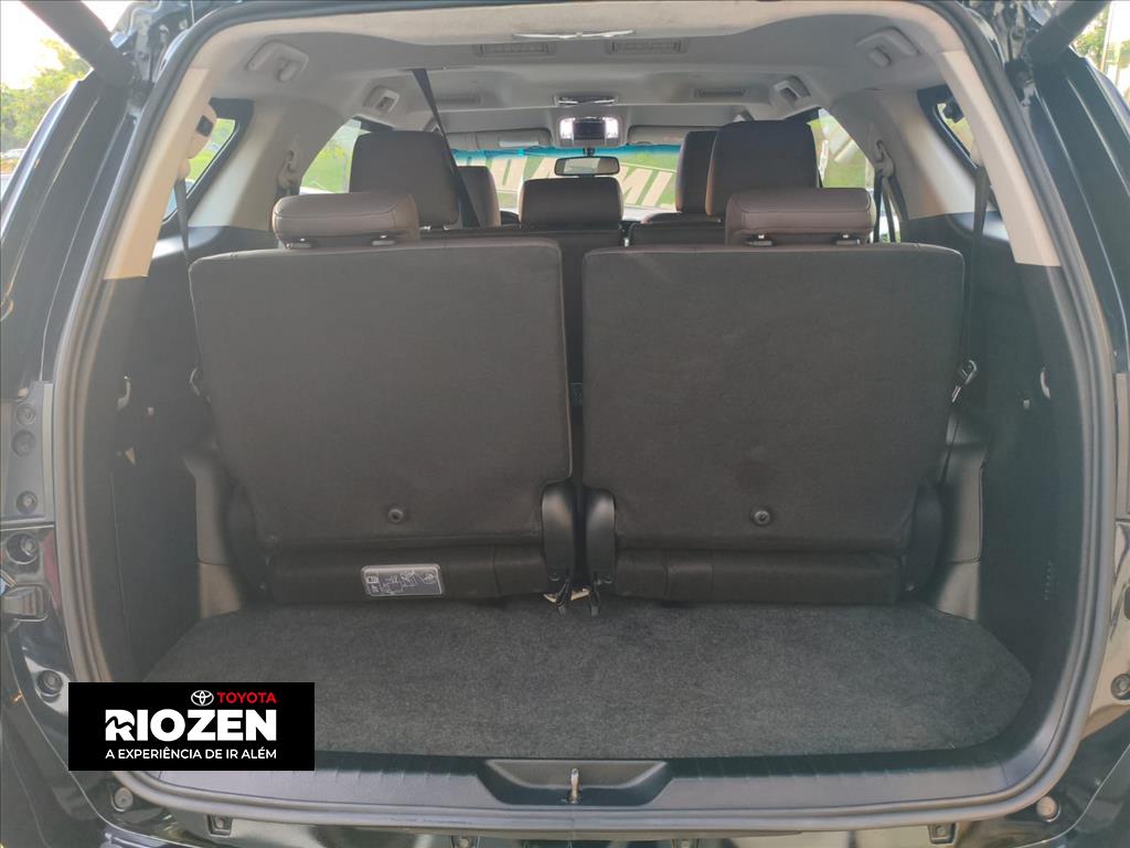 HILUX SW4 2.8 SRX 4X4 7 LUGARES 16V TURBO INTERCOOLER DIESEL 4P AUTOMÁTICO13