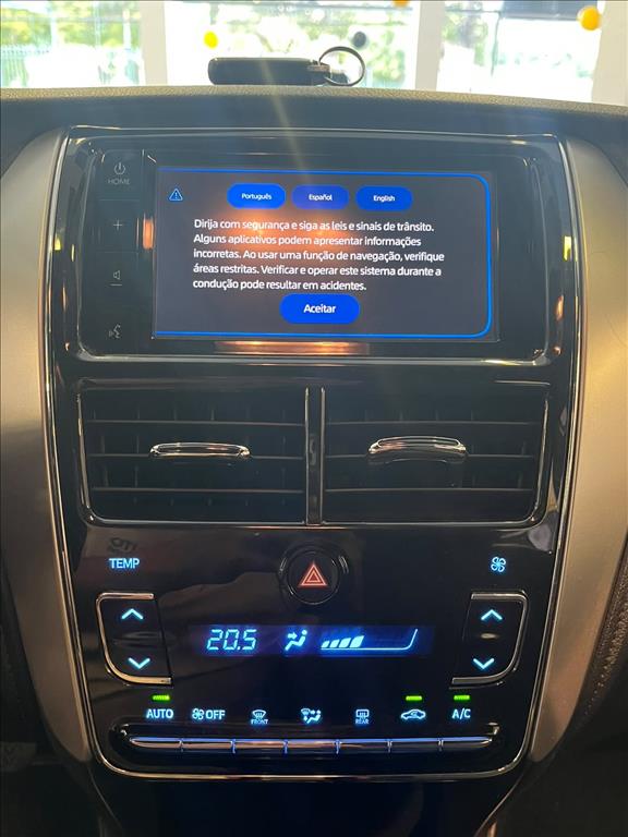 YARIS 1.5 16V FLEX XLS CONNECT MULTIDRIVE8