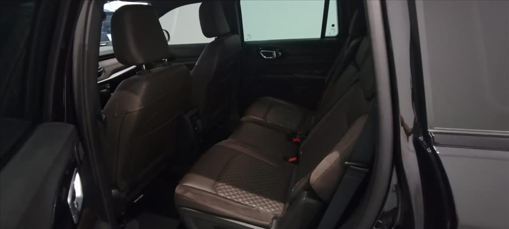 COMMANDER 1.3 T270 TURBO FLEX OVERLAND AT69