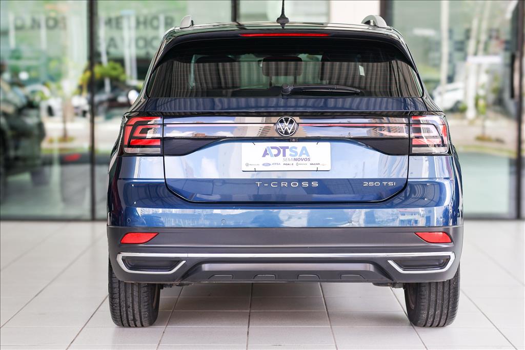 VOLKSWAGEN T-CROSS 1.4 250 TSI TOTAL FLEX HIGHLINE AUTOMÁTICO