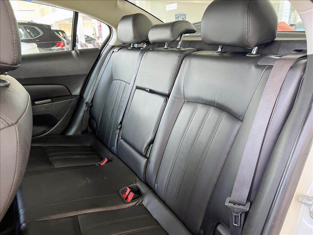 CRUZE 1.8 LT 16V FLEX 4P MANUAL17