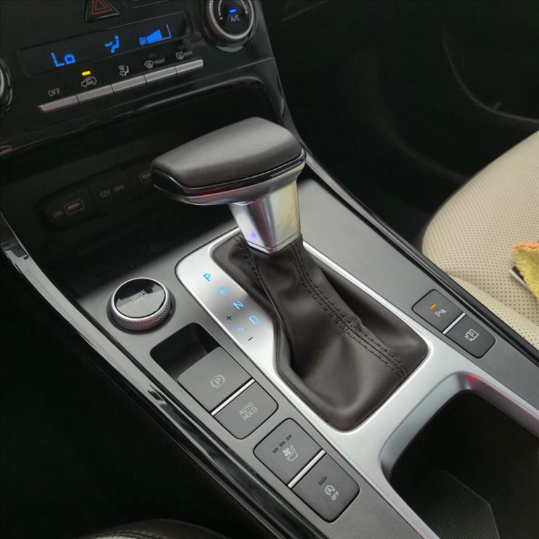 CRETA 2.0 FLEX ULTIMATE AUTOMÁTICO8