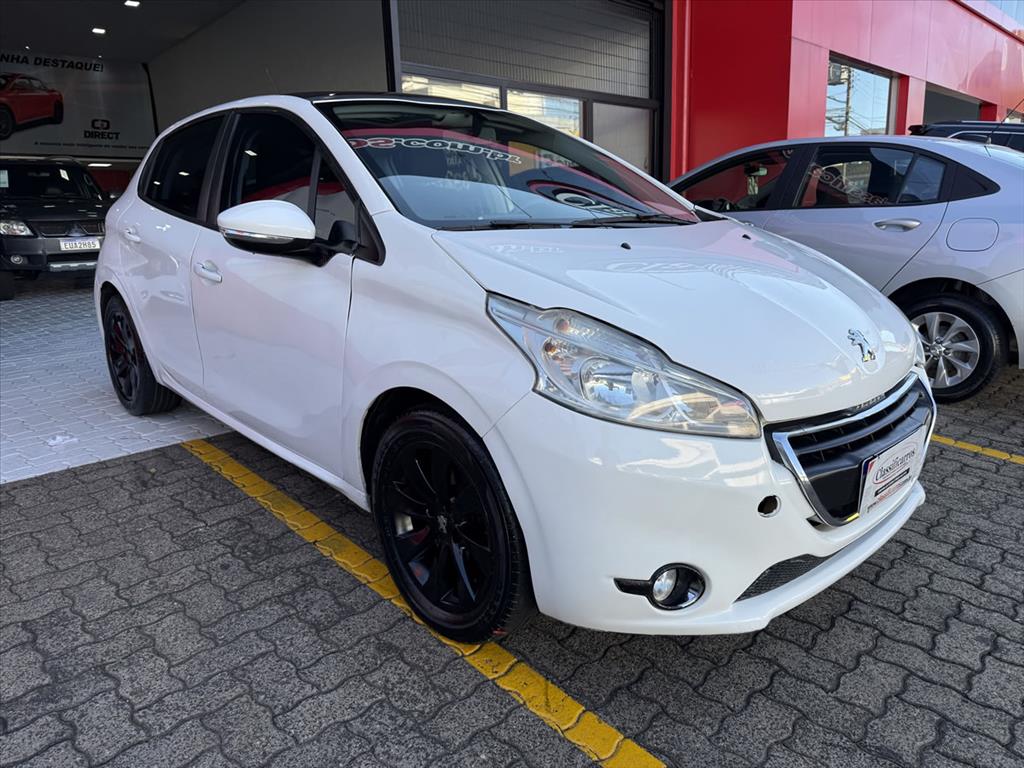 Peugeot 208 - 1.5 ALLURE 8V FLEX 4P MANUAL