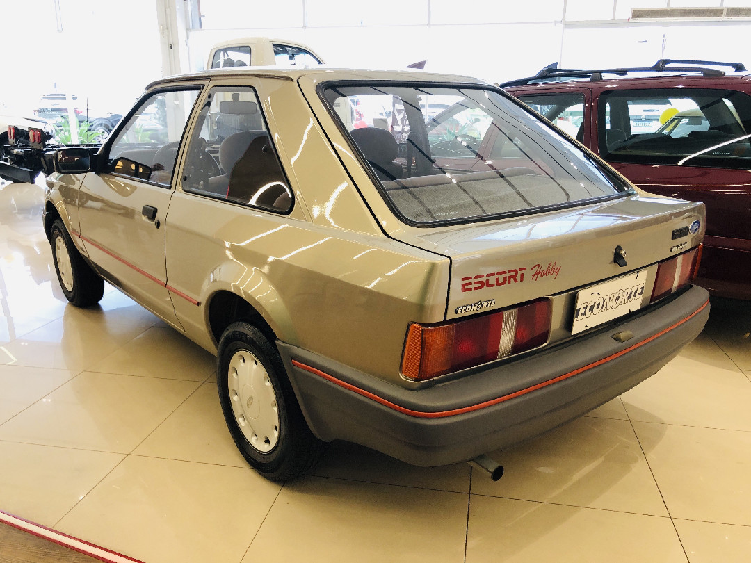 ESCORT 1.0 HOBBY 8V GASOLINA 2P MANUAL3