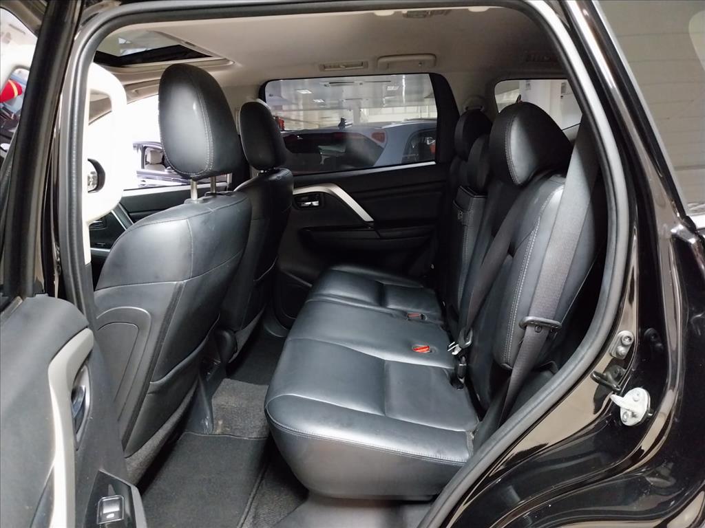 PAJERO SPORT 2.4 16V MIVEC TURBO DIESEL HPE AWD AUTOMÁTICO