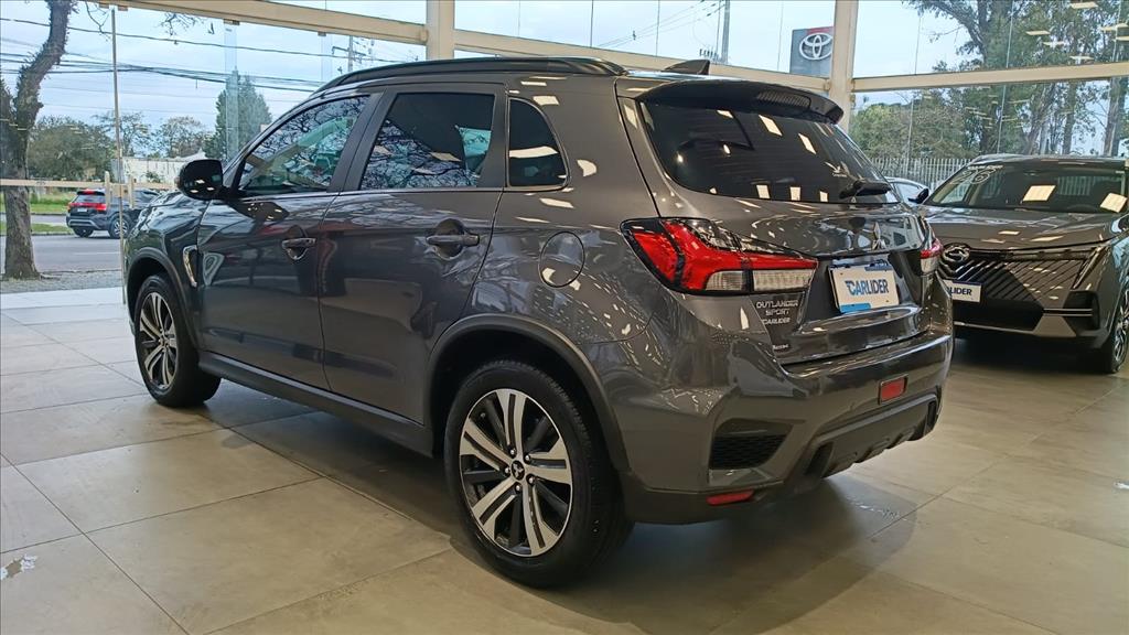 OUTLANDER 2.0 MIVEC FLEX SPORT HPE AUTOMÁTICO4