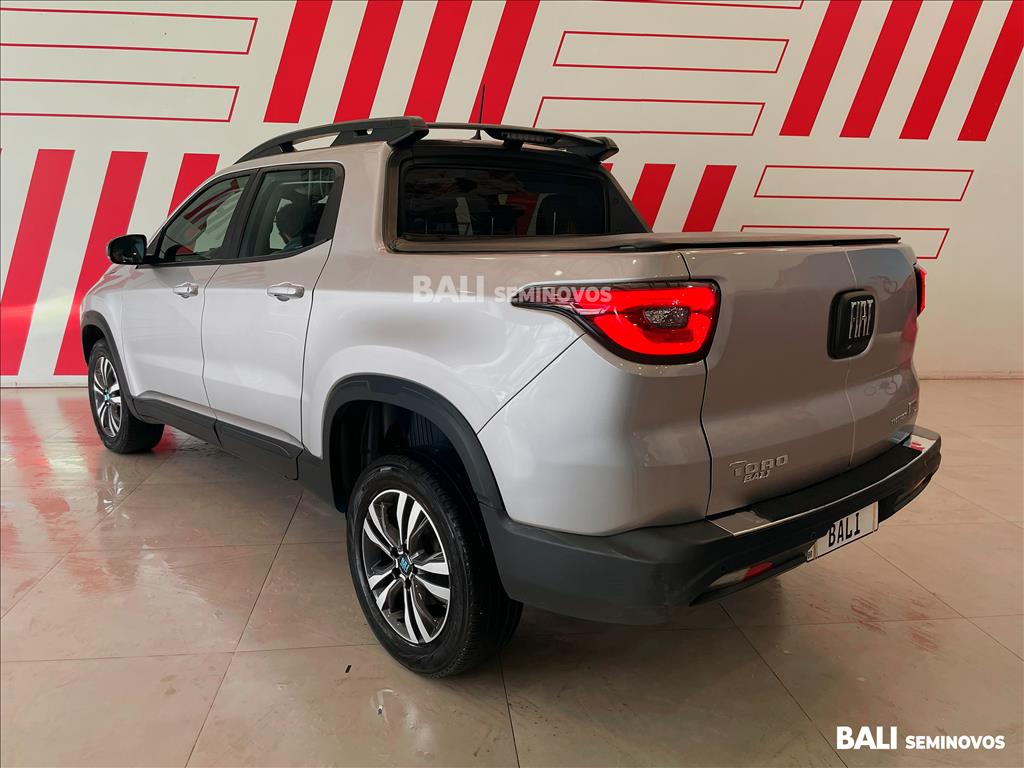 TORO 1.3 TURBO 270 FLEX FREEDOM AT64