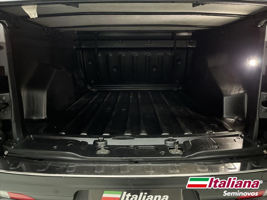 TORO 1.3 TURBO 270 FLEX FREEDOM AT615