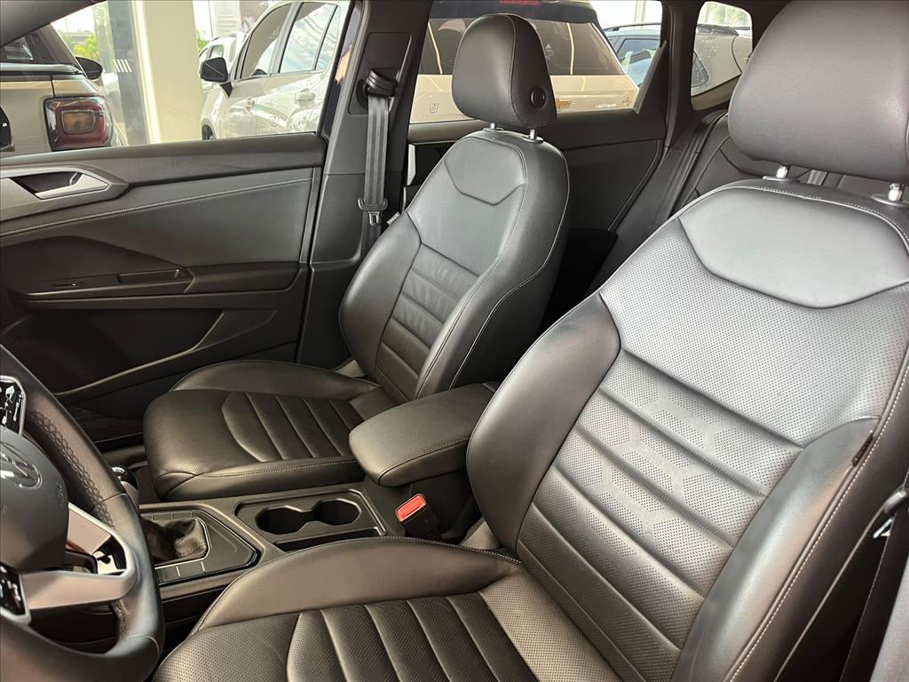TAOS 1.4 250 TSI TOTAL FLEX HIGHLINE AUTOMÁTICO12