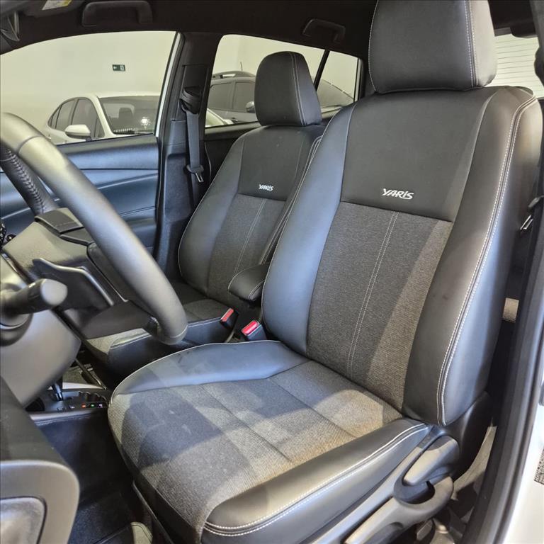 YARIS 1.5 16V FLEX XS MULTIDRIVE11