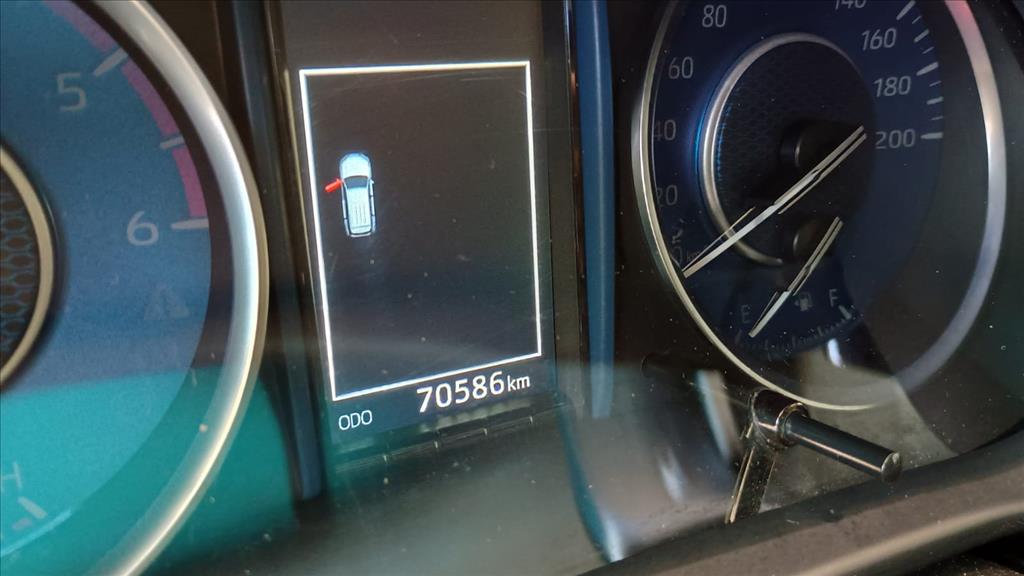 HILUX 2.8 D-4D TURBO DIESEL CD SRX 4X4 AUTOMÁTICO6