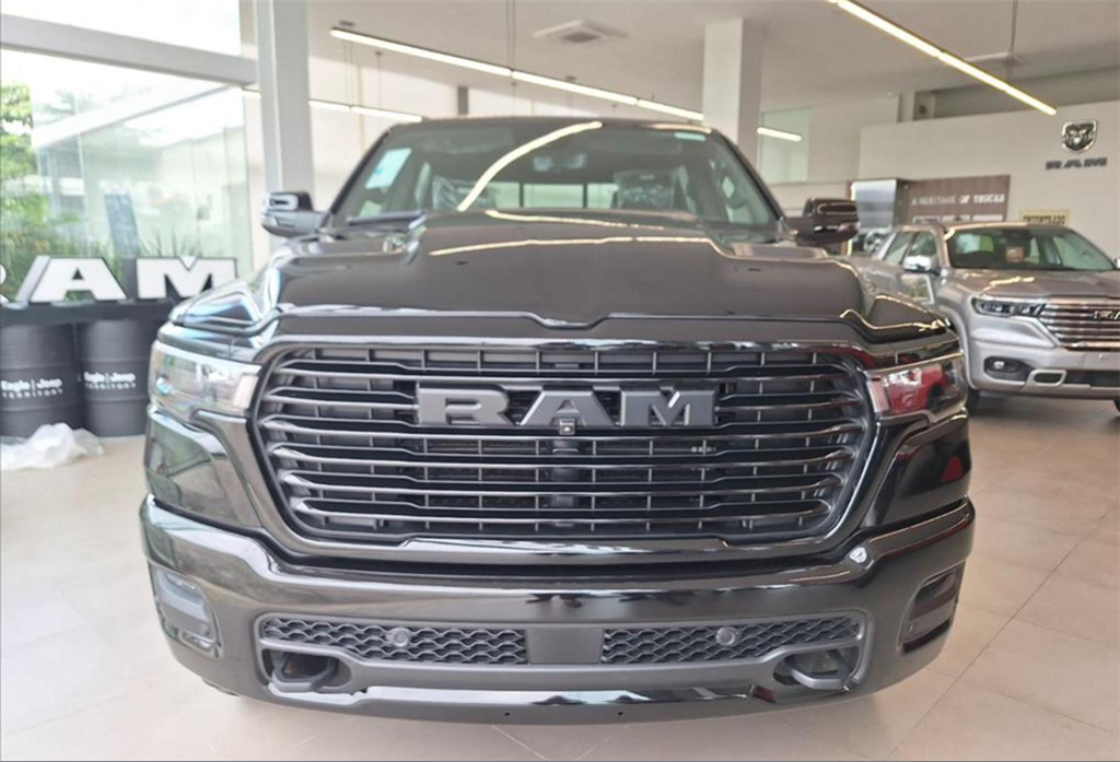1500 3.0 HURRICANE 6 BITURBO GASOLINA RHO CD 4X4 AUTOMÁTICO