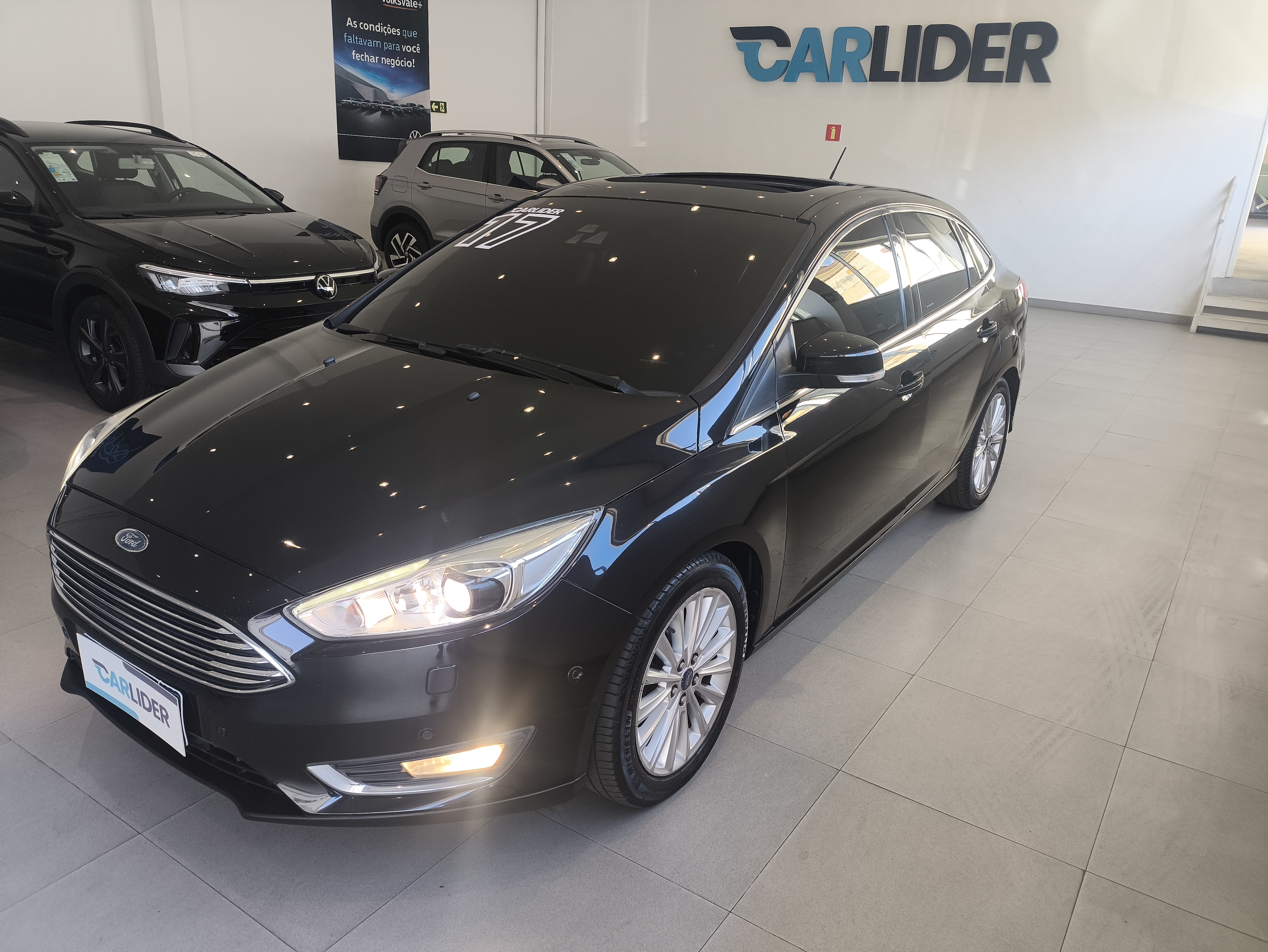 FOCUS 2.0 TITANIUM 16V FLEX 4P POWERSHIFT1