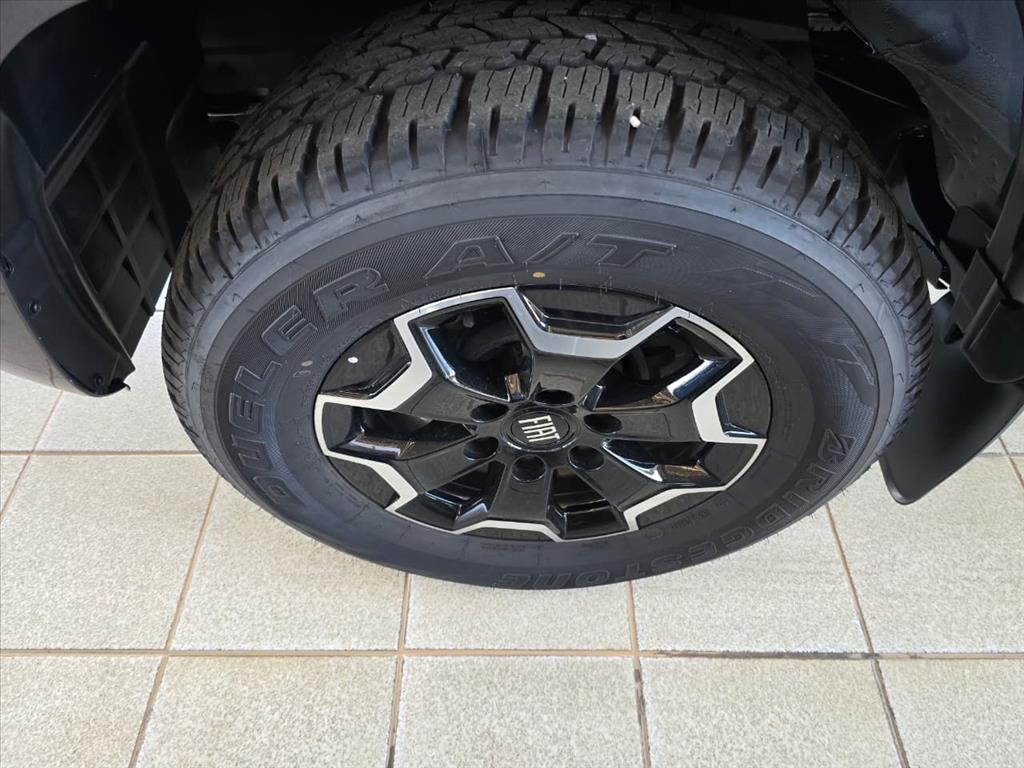 TITANO 2.2 TURBO DIESEL VOLCANO 4X4 AT85