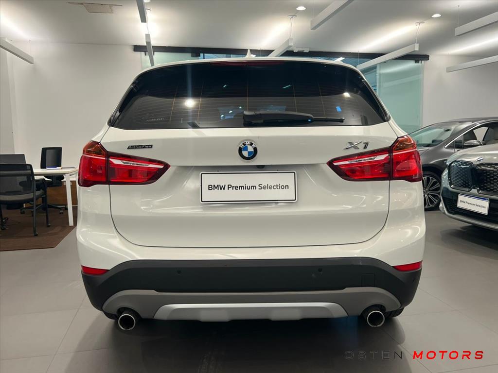BMW-X1-2.0 16V TURBO ACTIVEFLEX SDRIVE20I X-LINE 4P AUTOMÁTICO