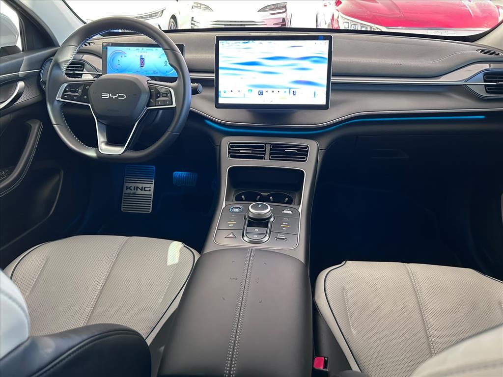 KING 1.5 DM-I PHEV GS AUTOMÁTICO8