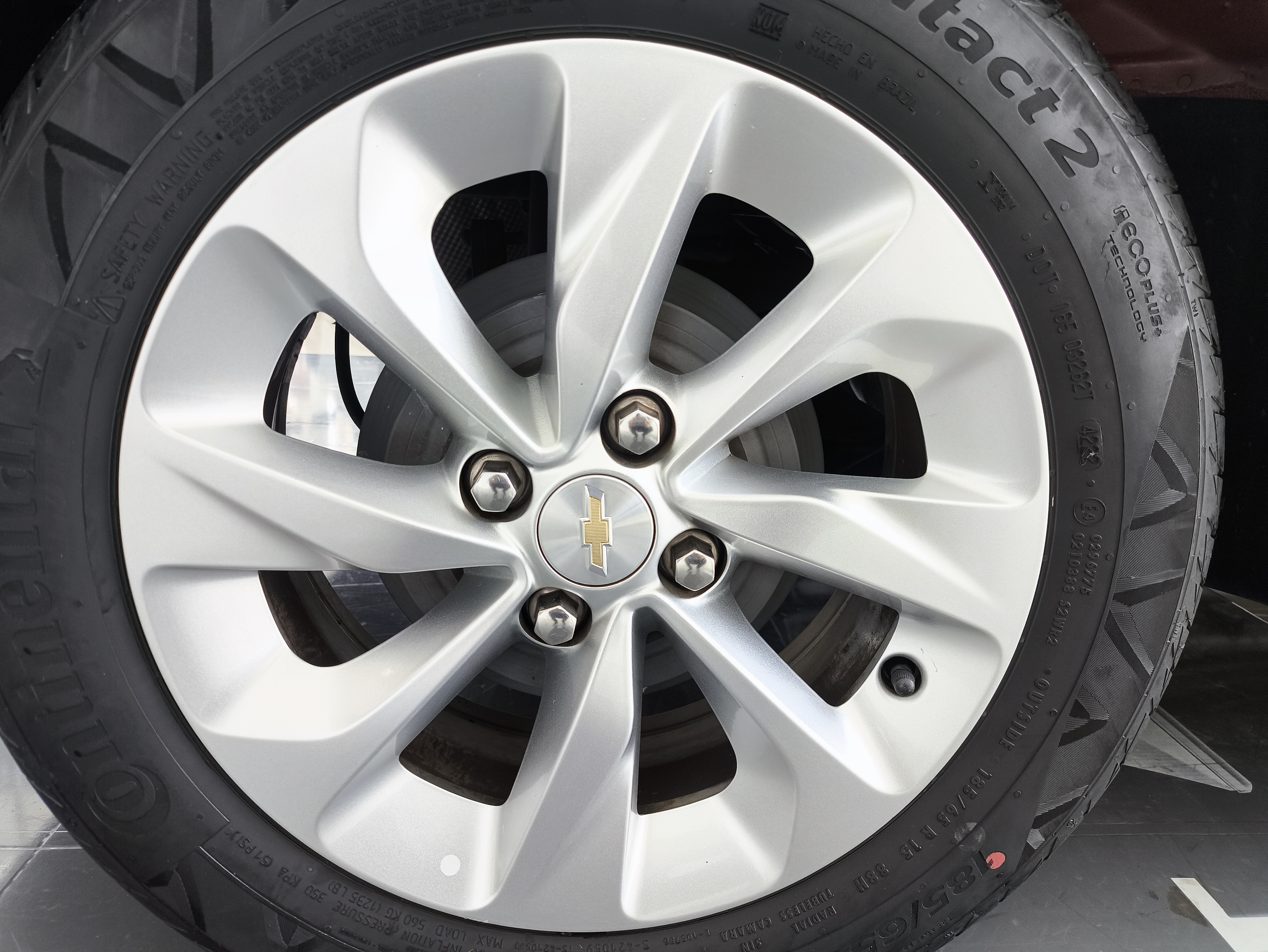 GM - Chevrolet-ONIX-1.0 FLEX LT MANUAL