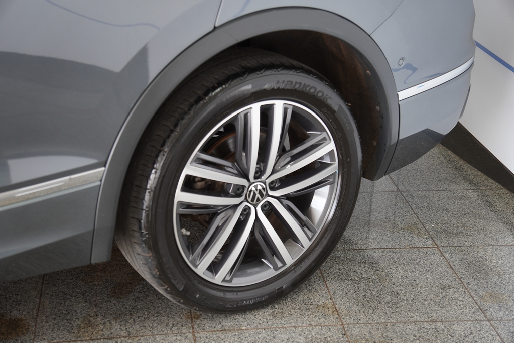 TIGUAN 2.0 300 TSI GASOLINA ALLSPACE R-LINE AUTOMÁTICO4