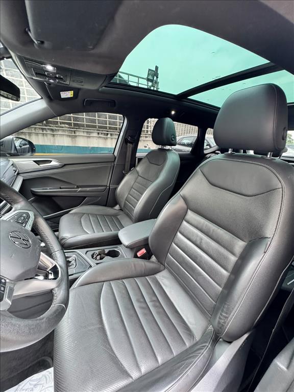 TAOS 1.4 250 TSI TOTAL FLEX HIGHLINE AUTOMÁTICO9