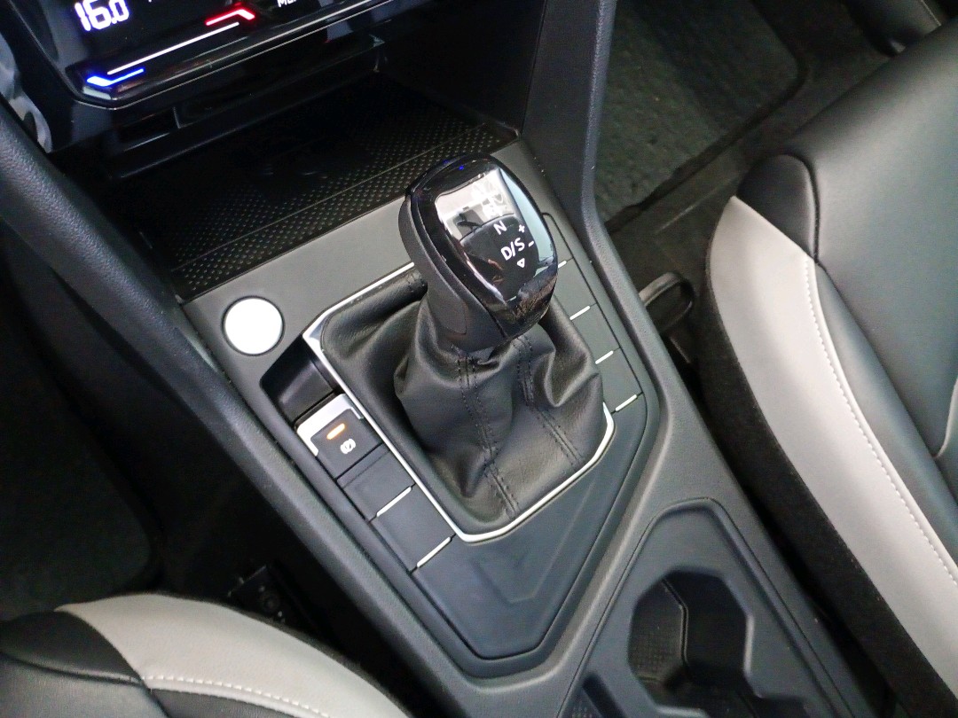 TAOS 1.4 250 TSI TOTAL FLEX COMFORTLINE AUTOMÁTICO17