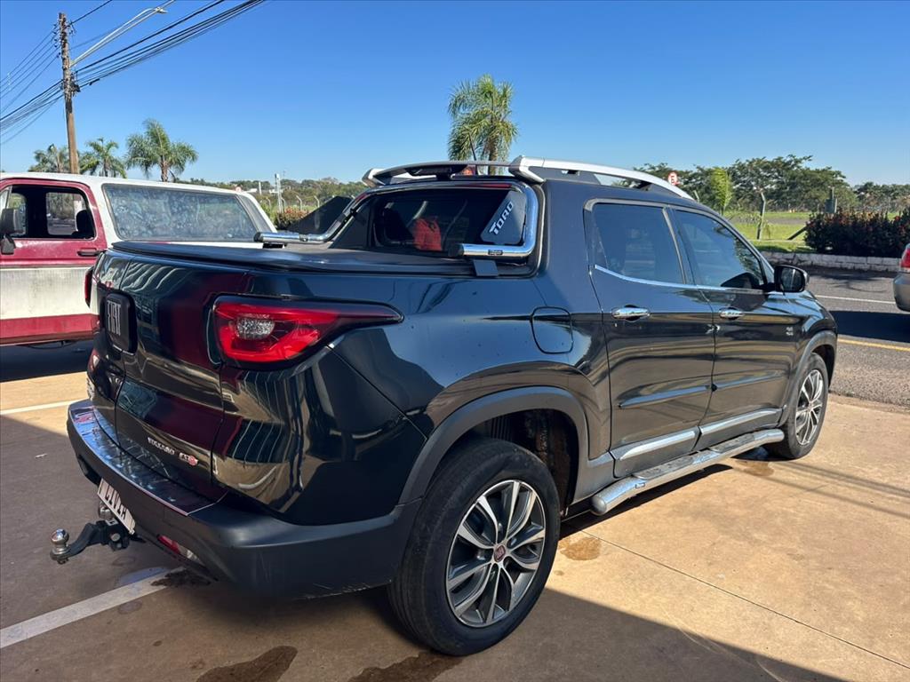 TORO 2.0 16V TURBO DIESEL VOLCANO 4WD AT95