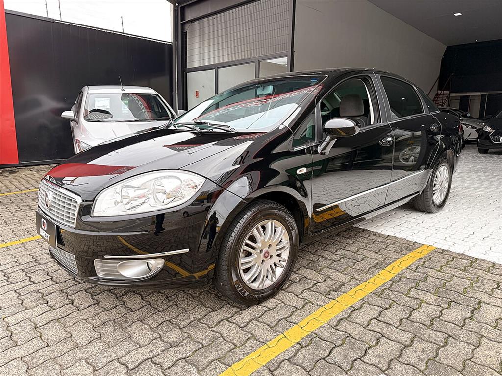 FIAT LINEA 1.9 MPI HLX 16V FLEX 4P MANUAL