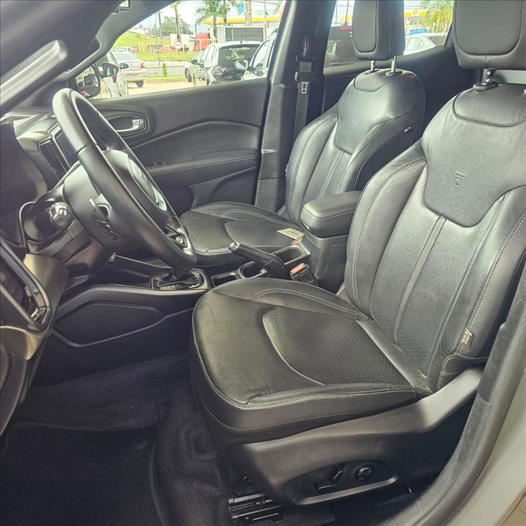 TORO 1.3 TURBO 270 FLEX VOLCANO AT610