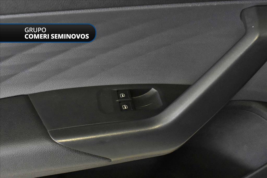 POLO 1.0 MPI TRACK MANUAL12