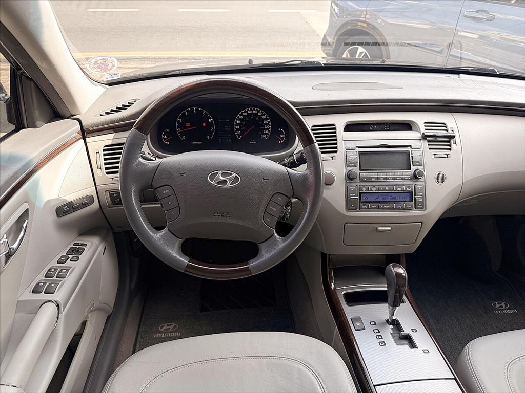 Hyundai Azera - 3.3 MPFI GLS SEDAN V6 24V GASOLINA 4P AUTOMÁTICO