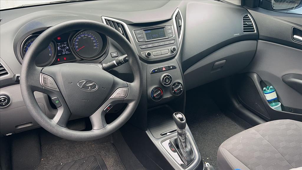 Hyundai-HB20S-1.6 COMFORT STYLE 16V FLEX 4P AUTOMÁTICO