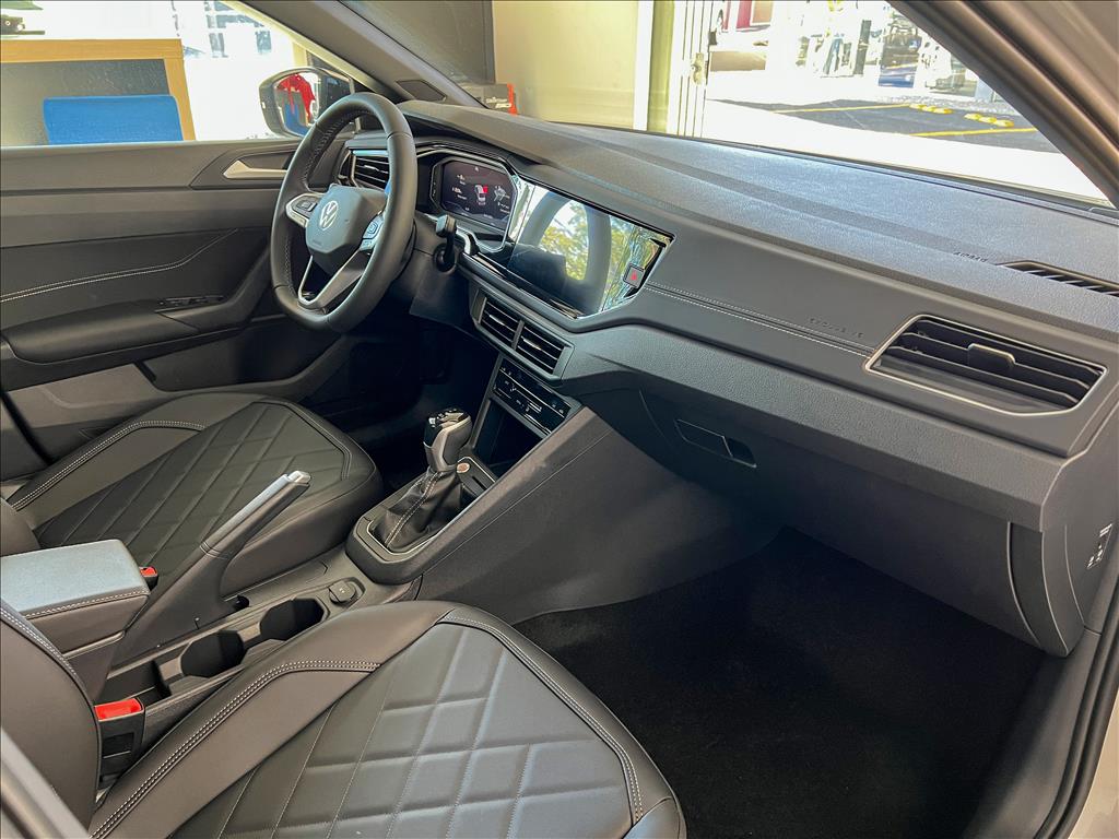 VIRTUS 1.4 250 TSI EXCLUSIVE AUTOMÁTICO
