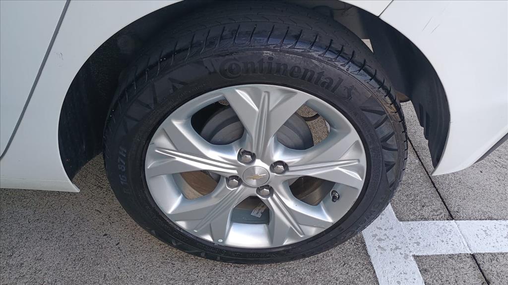 ONIX 1.0 TURBO FLEX PREMIER AUTOMÁTICO9