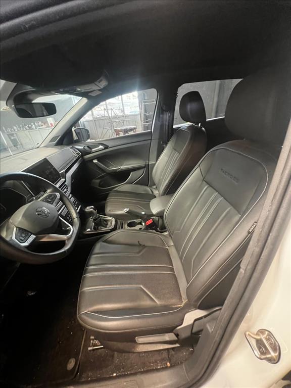 T-CROSS 1.4 250 TSI TOTAL FLEX HIGHLINE AUTOMÁTICO9