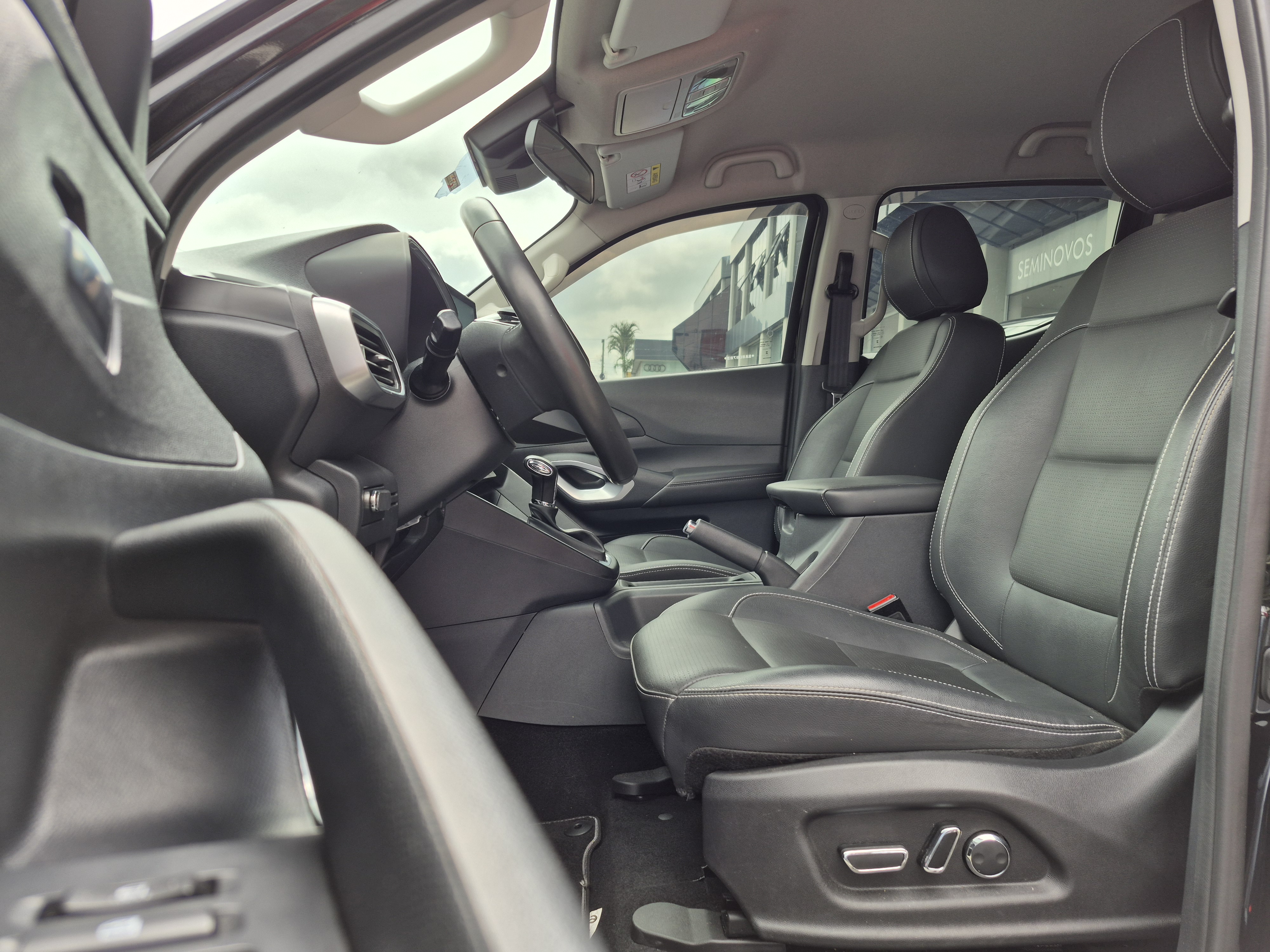 Foto ilustrativa do carro