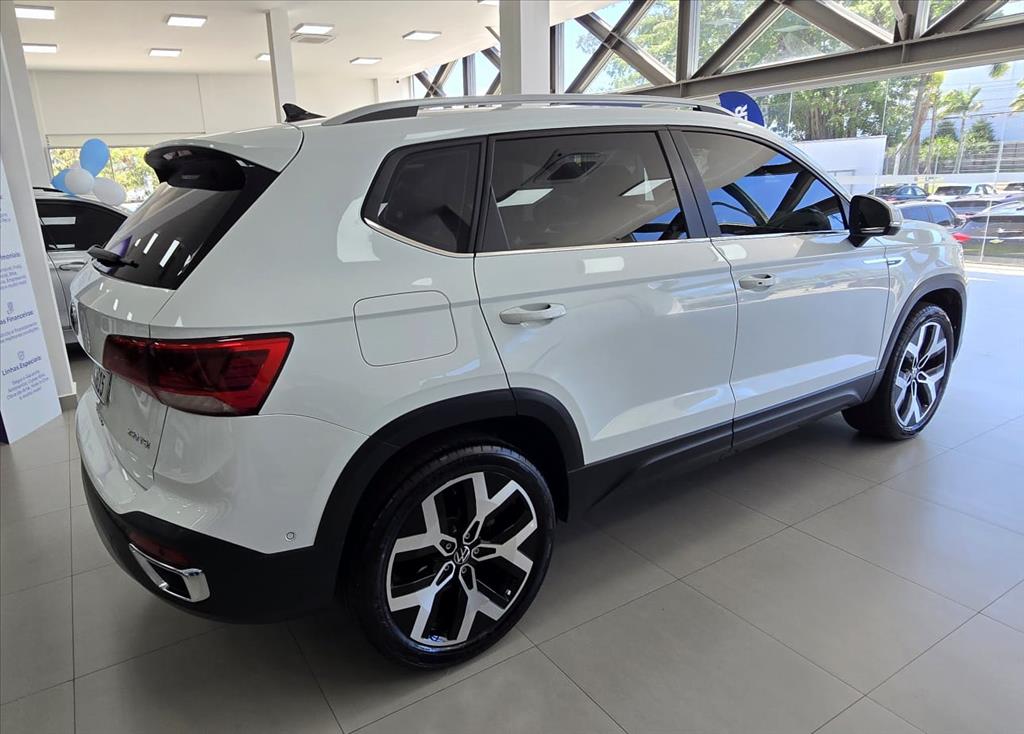 TAOS 1.4 250 TSI TOTAL FLEX HIGHLINE AUTOMÁTICO5